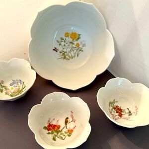 Japanese Lotus Shaped Floral & Bird Design Porcelain Bowl Set